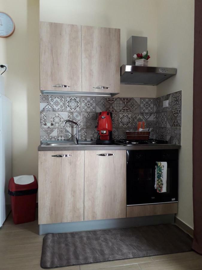 La Casetta Del Viale 13 팔레르모 외부 사진